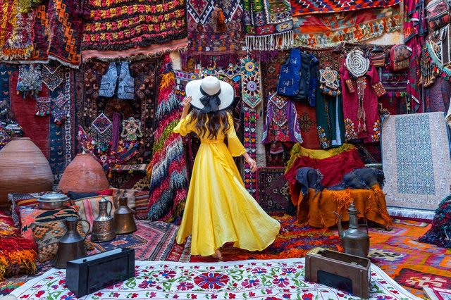 beautiful-girl-traditional-carpet-shop-goreme-city-cappadocia-turkey_335224-554.jpg