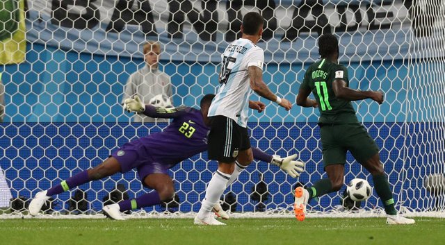 2018-06-26T194821Z-1813373716-RC17B05641E0-RTRMADP-3-SOCCER-WORLDCUP-NGA-ARG.JPG.jpg