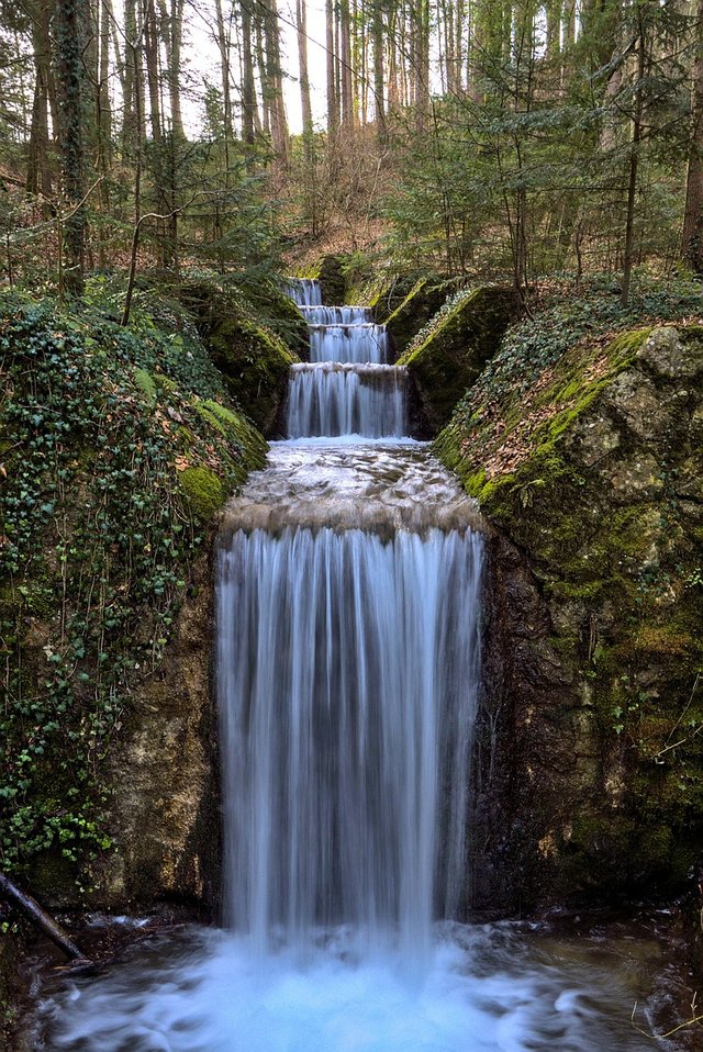 stream-7859362_1280.jpg