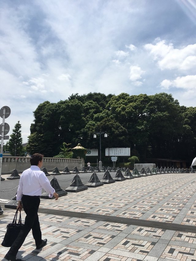 Meiji Shrine 1.jpg
