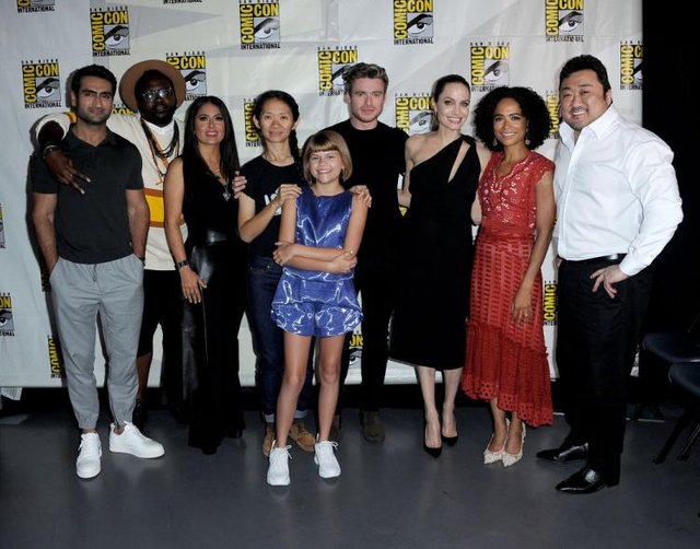 comic-con-2019-photos-the-eternal-angelina-jolie-and-richard-madden-are-all-smiles-at-hall-h.jpg