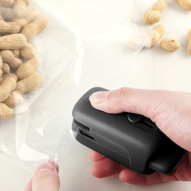 vacuum sealer5.jpg