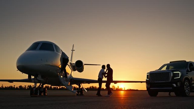 istockphoto-1496193601-640x640.jpg