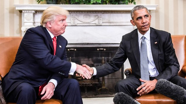 obama-trump-handshake.jpg