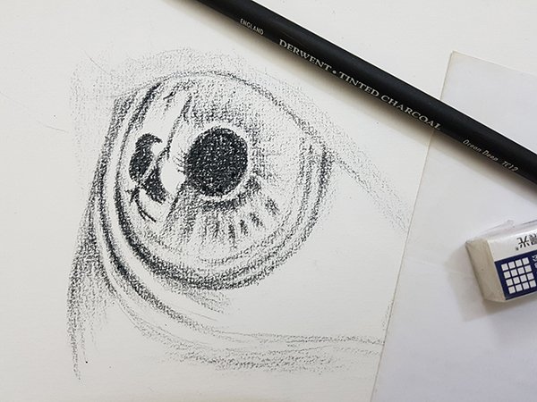 eye03.jpg