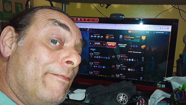 splinterlands, love, hope, happiness, respect, restream.io, half-life, team fortress, live streaming, twitch, dtube, steem, gaming video, jeronimorubio, jeronimo rubio (285).jpg