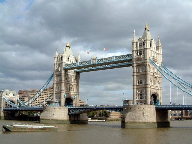 london-tower-bridge.jpg