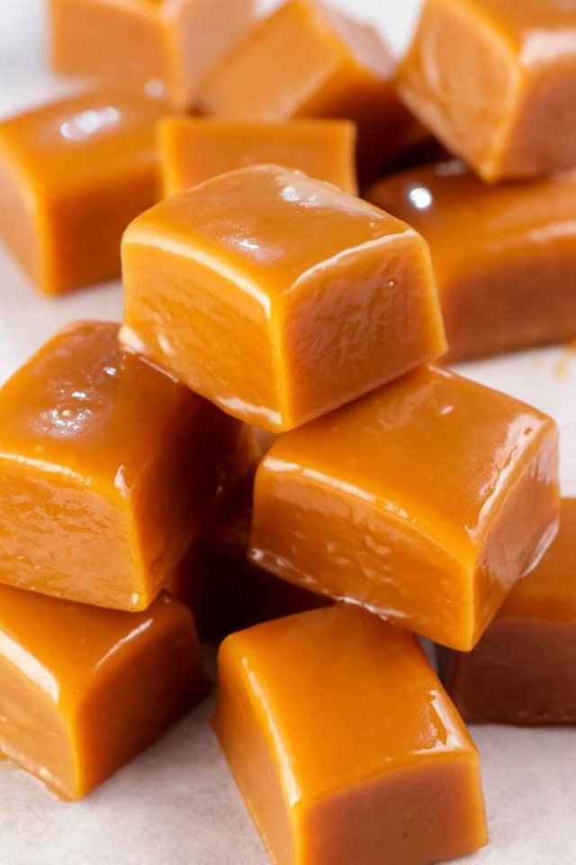 keto-microwave-caramels-2.jpg