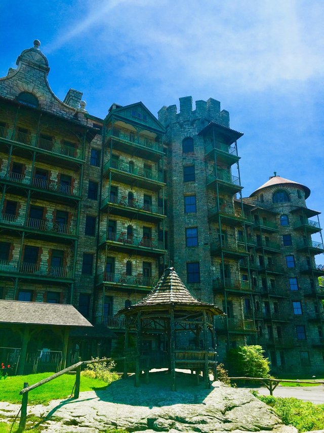 mohonk house 1.jpg