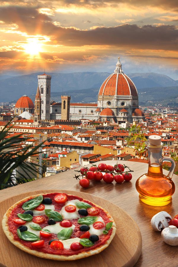 florence-cathedral-pizza-italy-typical-italian-tuscany-33231282.jpg