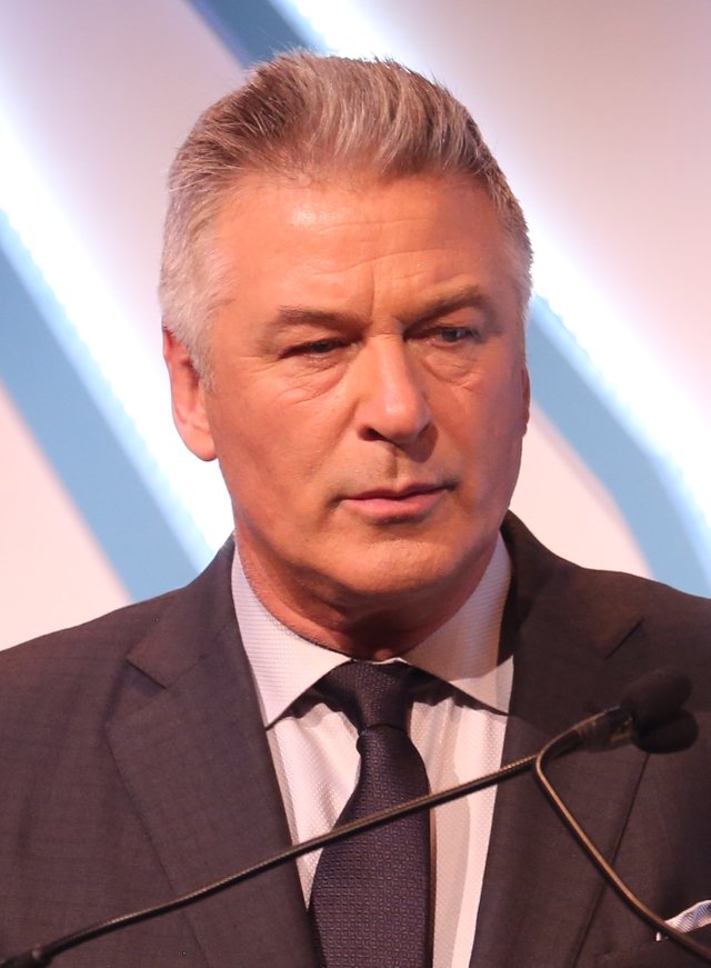 Alec_Baldwin_2018.jpg