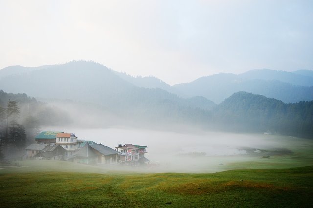 scenic-3598991_1280.jpg