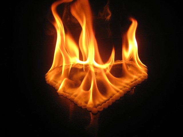 fire-166421_640.jpg