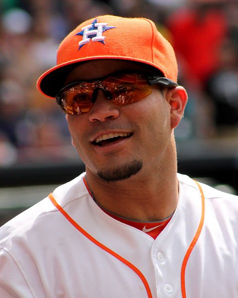 Jose_Altuve_Astros_in_May_2014.jpg