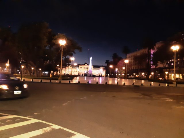 plaza.jpg