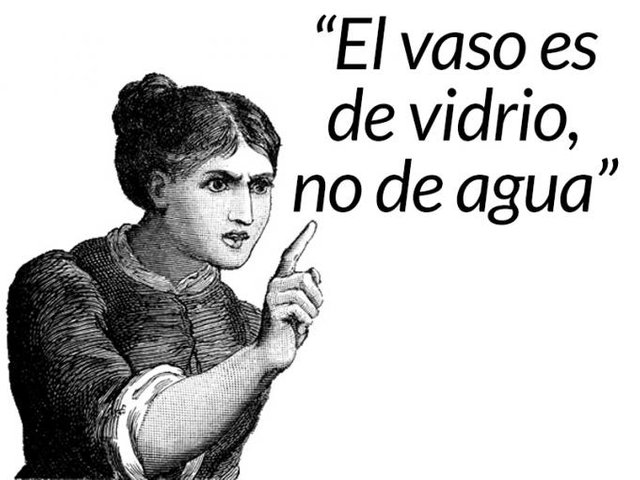 el vaso es de vidrio no de agua.jpg