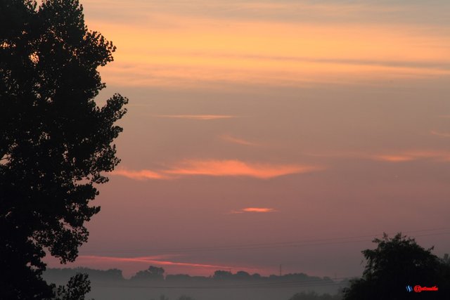 sunrise dawn clouds colorful SR0075.JPG