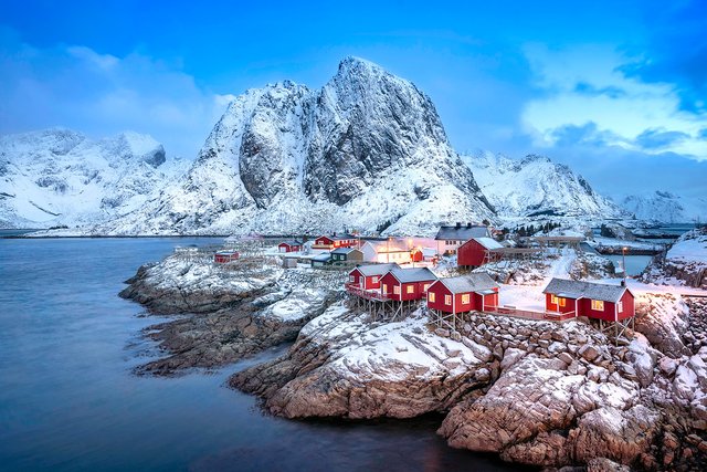 lofoten-hamnoy-village-XL.jpg