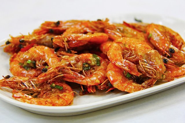 fried-prawn-1737593_1280.jpg