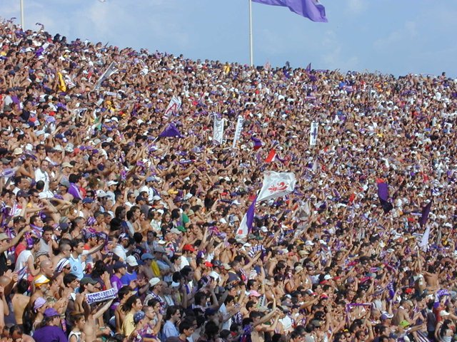 Tifosi_fiorentina.jpg