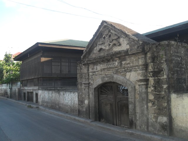 Raymundo_Ancestral_House,_Malabon_City.jpg