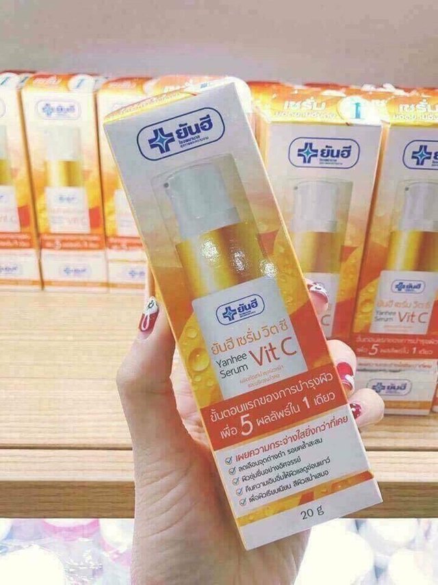 Serum Vit C Yanhee Trắng Da Tái Tạo Ngăn Ngừa Lão Hóa-1.jpg