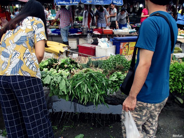 Market Friday veggie stall mrt sutthisan Bangkok Thailand Weekend fitinfiun.jpg