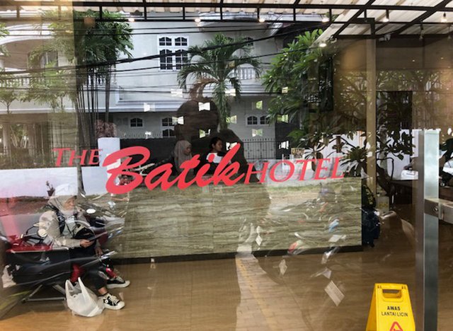 Hotel Batik Medan_02.jpg