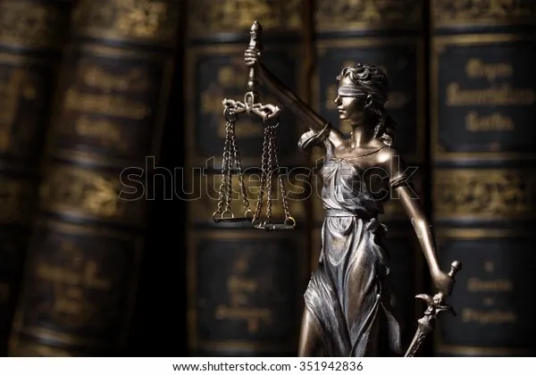 themis-figure-library-600w-351942836.webp