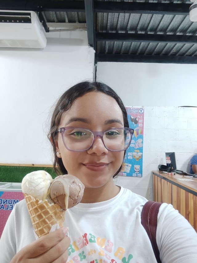 Naty 2.jpg