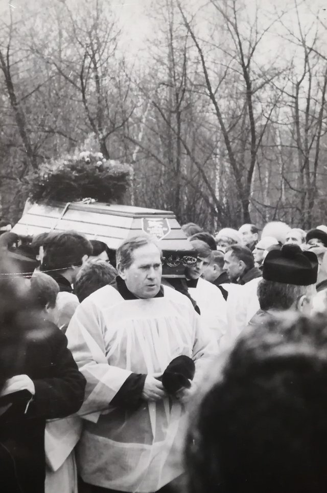 Father's_Czesław_Białek_funeral_in_Poznań_Miłostowo_(5).jpg