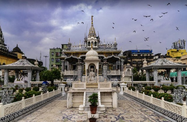 32-Pareshnath-Jain-Temple.jpg