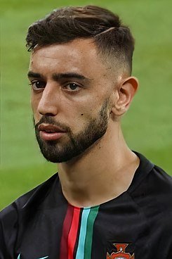 Bruno_Fernandes_Portugal,_2018.jpg