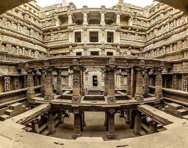 Rani_ki_vav1.jpg