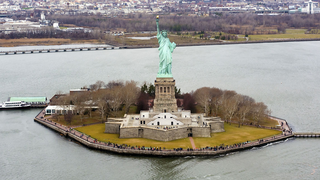 Statue of Liberty 02.png