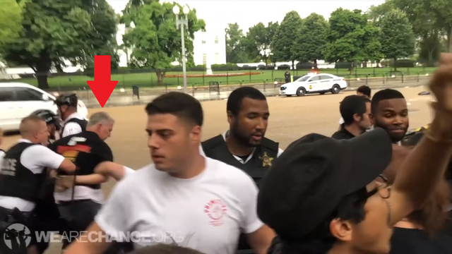 2019_07_05_19_26_59_Fireballs_Clashes_and_Arrests_Outside_White_House_on_July_4th_Celebration_How_.png