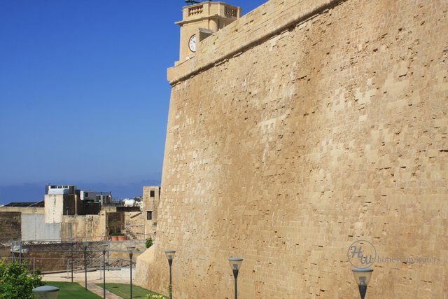 Ditch to damaged perimeter wall.jpg