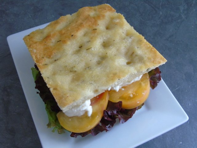 foccacia (9).JPG