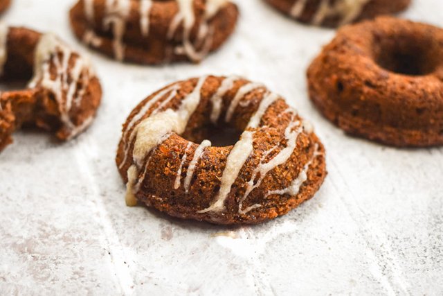 Carrot Cake Baked Doughnuts & Maple Coconut Icing (Vegan)-2 (4).jpg