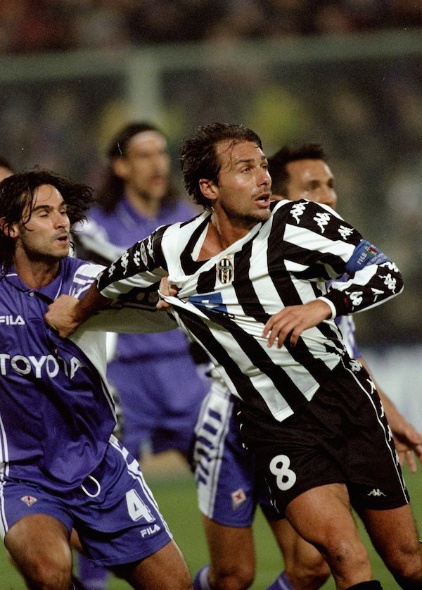 Antonio_Conte_-_Juventus_FC_1999-2000.jpg