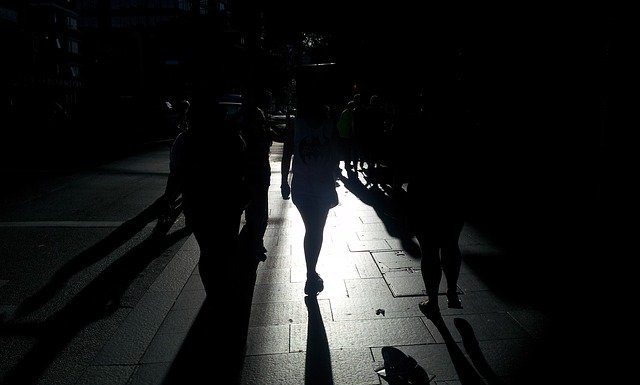 shadows-296001_640.jpg