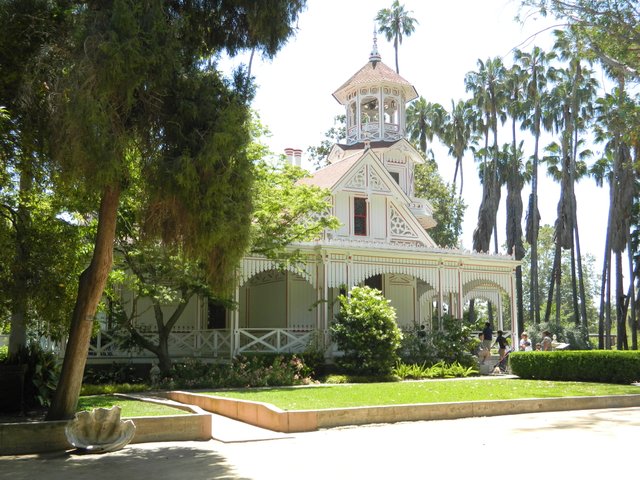 Queen Anne House Arboretum.jpg