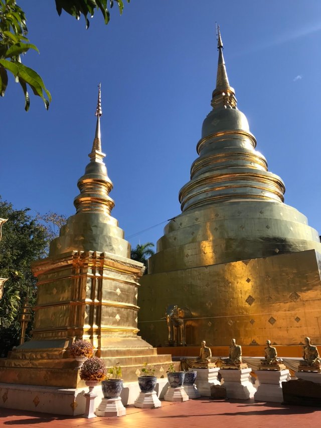 Wat Phra Singh16.jpg
