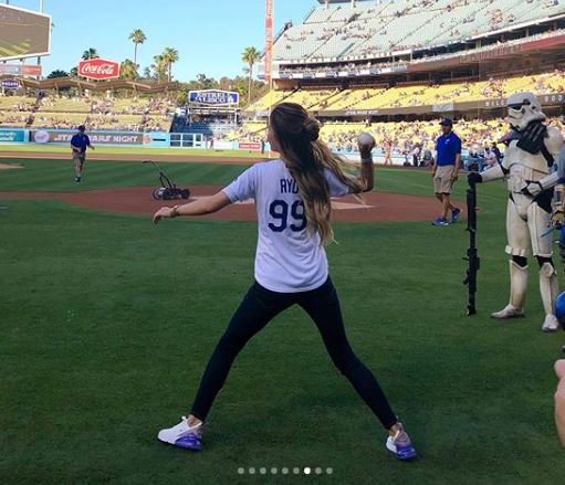 Los Angeles Dodgers pitcher Hyun-Jin Ryu and his wife Bae Ji Hyun