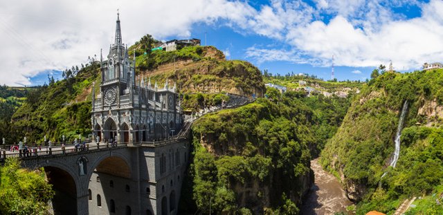 las-lajas-sanctuary-colombia-4.jpg