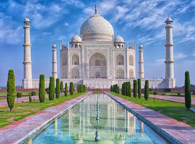 taj-mahal-agra-india-morning-light-reflection-water-uttar-pradesh-108954918.jpg