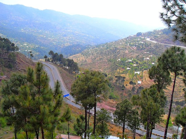 A_beautiful_view_of_Murree_Pakistan.jpg