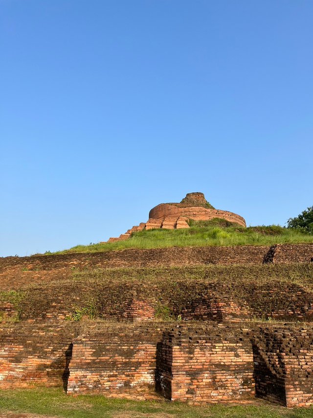 Kesariya Stupa1.jpg