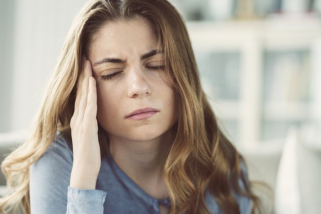 Woman_headache_facebook.jpg