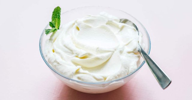 how-to-make-greek-yogurt-social.jpg